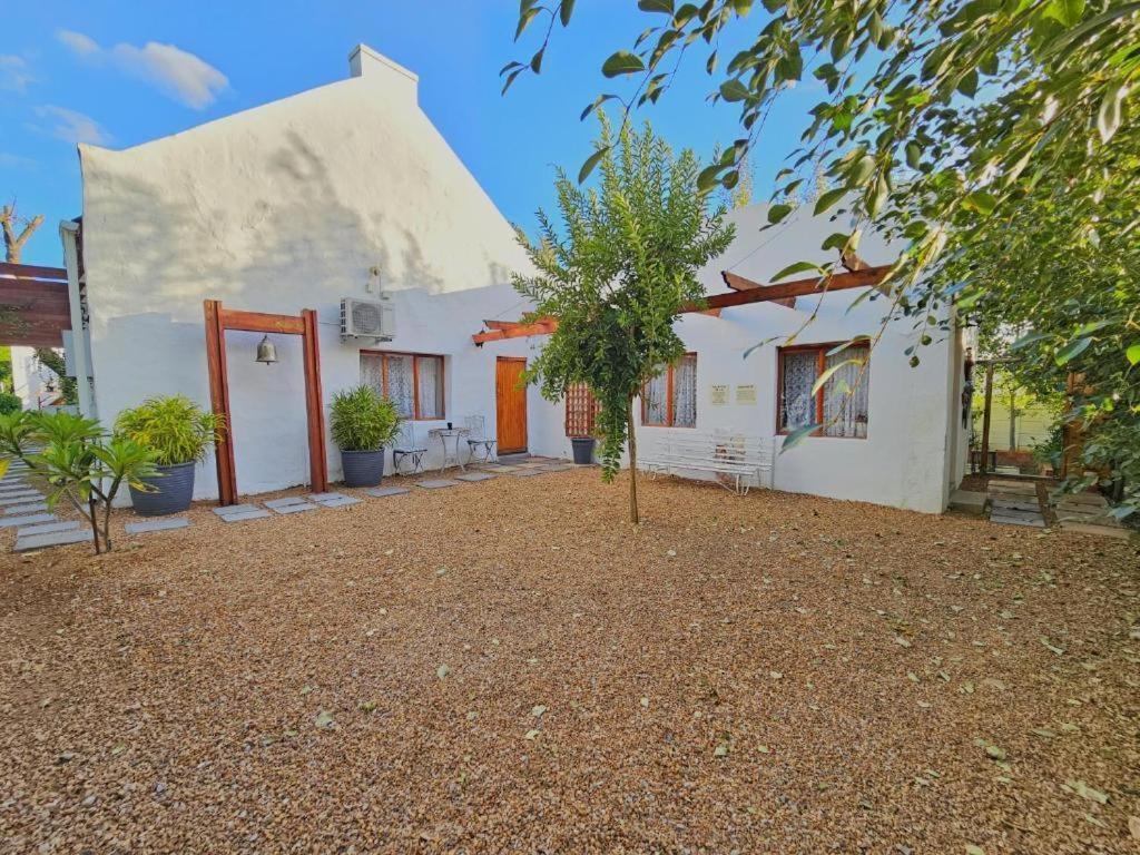 Adderley House Guest Accommodation Robertson Exterior photo