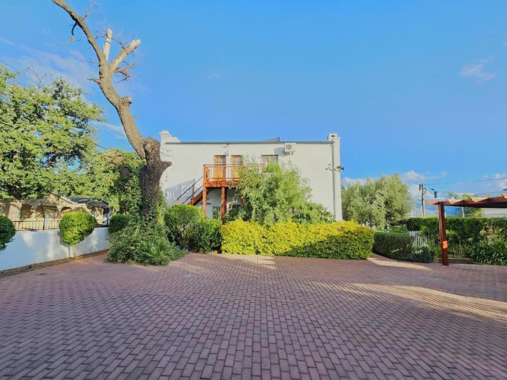 Adderley House Guest Accommodation Robertson Exterior photo